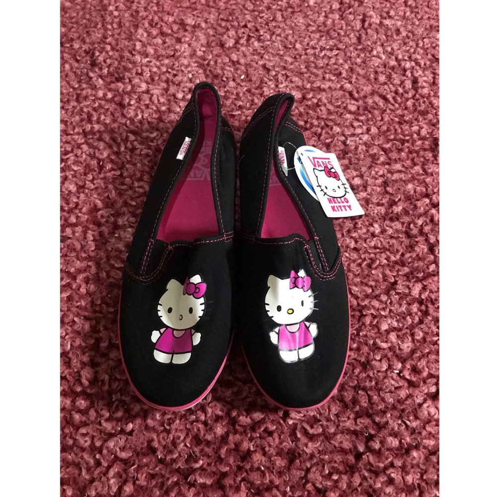 VANS Hello Kitty Women Slip Ons